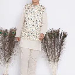 Little Bansi Boys Striped Kantha Work Pure Cotton Kurta with Pyjamas & Jacket-32