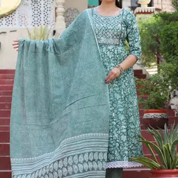 SINGNI Round Neck Ethnic Embroidered Mirror Work Cotton Kurta with Trouser & Dupatta-image-3