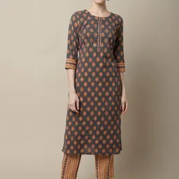 Cantabil Women Grey Floral Printed Regular Kurti with Trousers-7