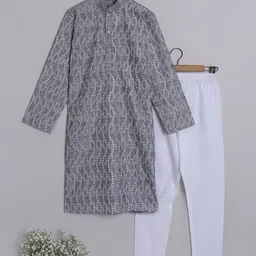 BAESD Boys Floral Embroidered Regular Chikankari Pure Cotton Kurta with Pyjamas-56