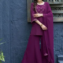 Shae by SASSAFRAS Ethnic Motifs Embroidered Regular Kurti With Palazzos & Dupatta-picture-0