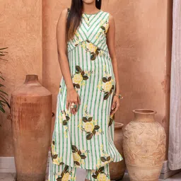 Ambraee Floral Printed Straight Kurta & Trouser-picture-27