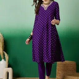 Sangria Dchinon Zari Sequence Embroidered & Foil Printed A-Line Kurta With Trousers-16