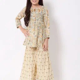 Readiprint Fashions Girls Floral Printed A-Line Pleated Gotta Patti Cotton Kurta Sets-image-71