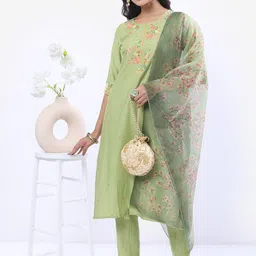 Vishudh Green & Red Floral Embroidered Kurta With Trousers & Dupatta-picture-15