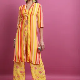 Vishudh Yellow Printed Regular Top with Palazzos And Jacket-image-87