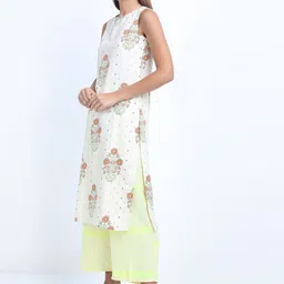 Vishudh Women Off White & Yellow Ethnic Motifs Printed Pure Cotton Kurta with Trousers-image-20