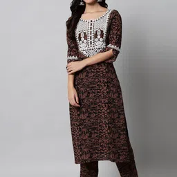 KALINI Women Embroidered Thread Work Kurta & Trousers-47