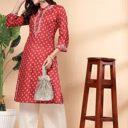 Nayam By Lakshita Geometric Printed Sequinned Regular Straight Kurta & Palazzos-15