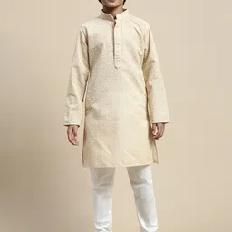 Sanwara Boys Ethnic Motifs Embroidered Mandarin Collar Chikankari Kurta with Pyjamas-picture-57