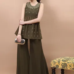 Vishudh Ethnic Motif Printed Thread Work Empire Kurta with Palazzos-image-8