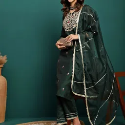 Sangria Ethnic Motifs Embroidered SequinedChanderi Silk Kurta With Trousers & Dupatta-picture-3