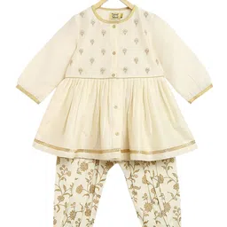 Tiber Taber Girls Cream-Coloured Floral Embroidered Chanderi Silk Kurta with Salwar-picture-21