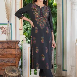 YASH GALLERY Paisley Regular Thread Work Pure Cotton Straight Kurta With Trousers-image-53