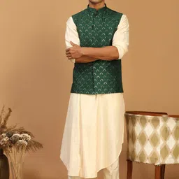 SHRESTHA BY VASTRAMAY Men Angrakha Kurta With Pyjamas & Nehru Jacket-picture-3
