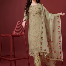 MOJILAA Ethnic Motifs Embroidered Round Neck Three-Quarter Sleeves Chanderi Silk Kurta Set-picture-11