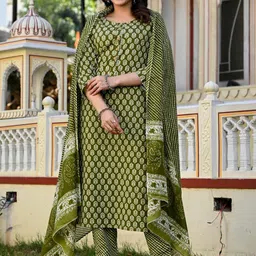 Chandbaali Women Floral Printed Regular Gotta Patti Pure Cotton Kurta with Trousers & With Dupatta-image-51