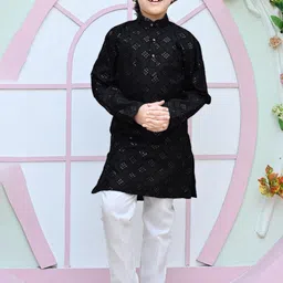 ahhaaaa Boys Geometric Embroidered Mandarin Collar Straight Kurta With Pyjama-36