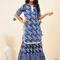 Stylo Bug Girls Floral Printed Regular Gotta Patti Pure Cotton Kurti with Sharara-image-71