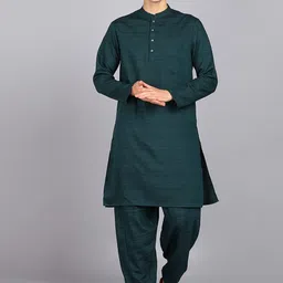 HERE&NOW Mandarin Collar Pure Silk Straight Kurta With Trousers-image-27