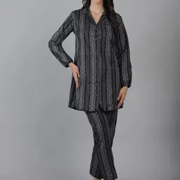 Enchanted Drapes Striped Pure Cotton Tunic With Trousers-20