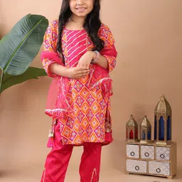 Sangria Girls Ethnic Motifs Printed Cotton Kurta Set-image-17