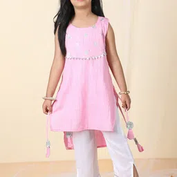 Sangria Girls Pink Embroidered Pure Cotton Straight Kurta With Trousers-picture-21