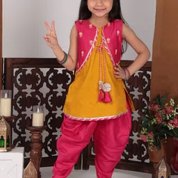 Kinder Kids Girls Floral Regular Pure Cotton Kurti with Dhoti Pants-picture-40