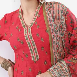 Vishudh Red Floral Printed Regular A-Line Short Kurta With Dhoti Pants & Dupatta image 3