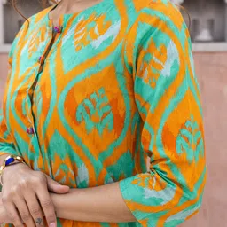 Ambraee Ethnic Motifs Printed Round Neck A-Line Kurta with Trouser image 3