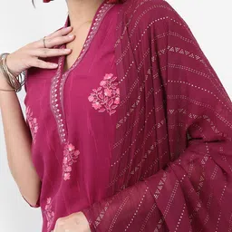Vishudh Pink Floral Printed Regular Straight Kurta With Patiala & With Dupatta image 5