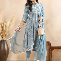 Anouk Ethnic Motifs Embroidered Pleated Thread Work Kurta With Trousers & Dupatta-picture-7