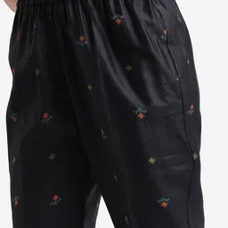 Vishudh Ethnic Motifs Printed Regular Kurta With Trousers & Dupatta image 4