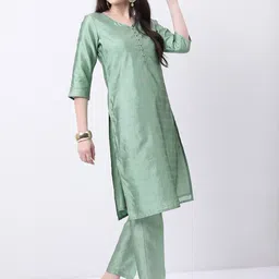 Vishudh Geometric Printed Kurta With Trousers & Dupatta image 4