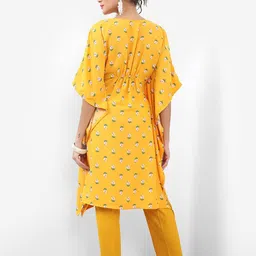 Vishudh Yellow Floral Printed Flared Sleeves Regular Kaftan With Trouser image 2