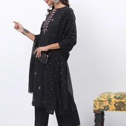 Vishudh Ethnic Motifs Embroidered Kurta With Palazzos & Dupatta image 5