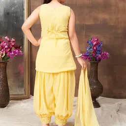 Aarika Girls Geometric Embroidered Regular Sequinned Kurta with Salwar & With Dupatta image 3
