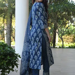 KALINI Floral Printed Regular Kurta with Trousers & Dupatta image 3