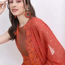 Vishudh Floral Printed Straight Kurta with Trousers & Dupatta image 3