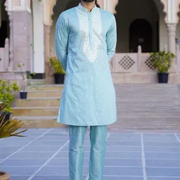 Be Desi Men Embroidered Regular Sequinned Kurta with Pyjamas image 4