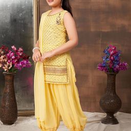 Aarika Girls Geometric Embroidered Regular Sequinned Kurta with Salwar & With Dupatta image 2