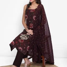 Vishudh Brown Floral Printed Regular Kurta With Trousers & Dupatta image 5