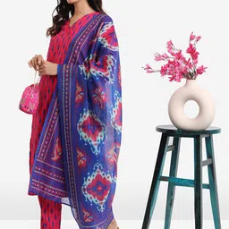KETCH Abstract Printed Kurta with Trousers & Dupatta image 2