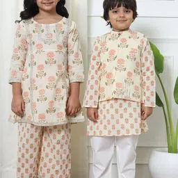 Readiprint Fashions Boys Floral Printed Pure Cotton Kurta With Pyjamas & Nehru Jacket-14