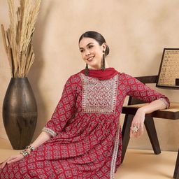 Anouk Teal Blue Bandhani Printed Pleated Thread Work Kurta With Trousers & Dupatta-7