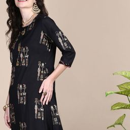 SHOWOFF Women Printed Regular Thread Work Kurta with Patiala-image-87