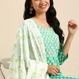 SHOWOFF Ethnic Motifs Printed Sequinned Block Print Kurta With Trousers & Dupatta image 3