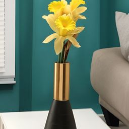 Decor de Maison Gold Toned & Black Deidra Vase-image-50