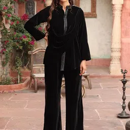 AJIESH OBEROI V-Neck Long Sleeves Tunic With Trousers Co-Ords-picture-18