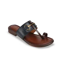 PEPPER Women Textured One Toe Flats-picture-43
